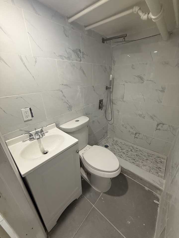 100 Cottage Avenue #B1 - Photo 5 of 6