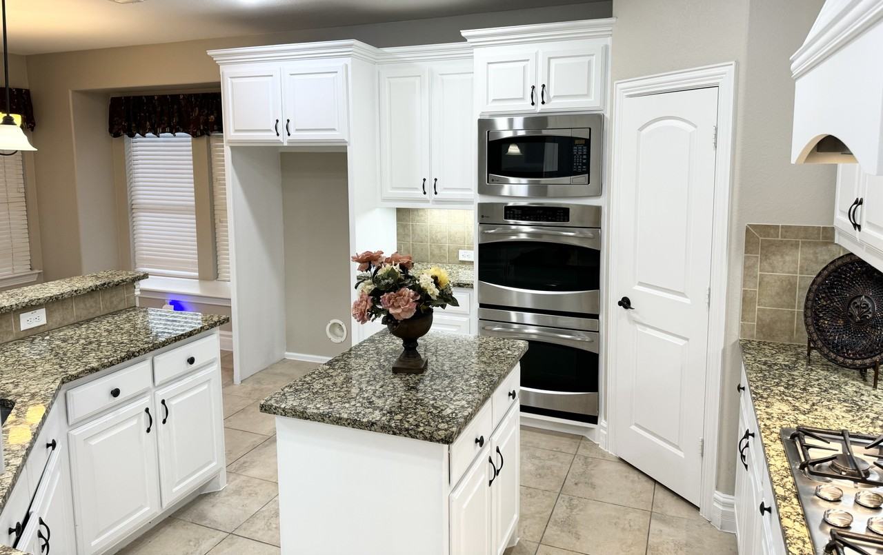 1305 Miami Dr #NA - Photo 3 of 18