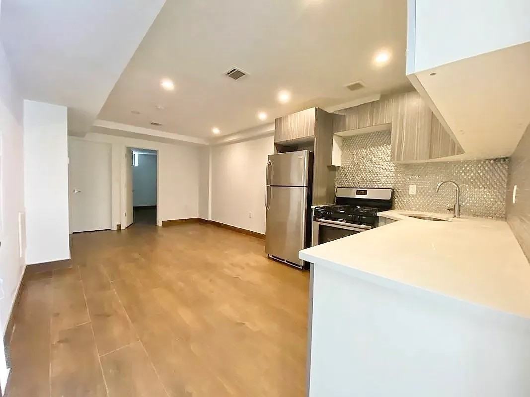 105 Harman St #1 - Photo 7 of 7