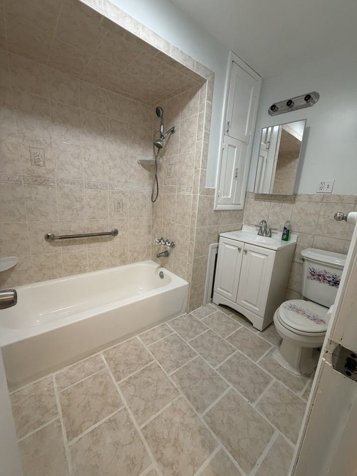 12 Patten Pl #1 - Photo 5 of 9