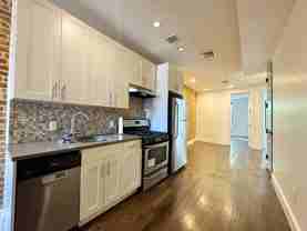 558 Kosciuszko St #8 - Photo 1 of 1