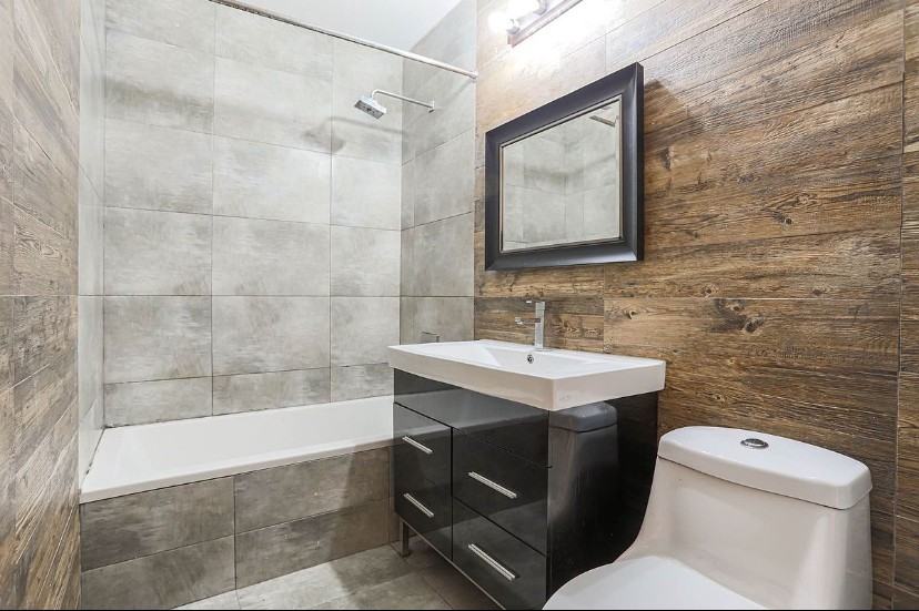 753 Lexington Ave #1 - Photo 6 of 8