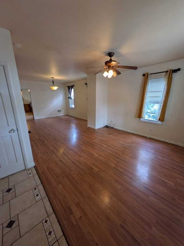 43 S Thomas Ave #NA - Photo 3 of 13