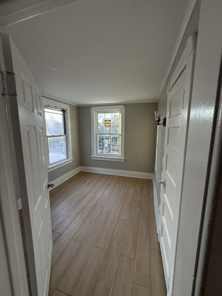 32 Elm Street #NA - Photo 2 of 8