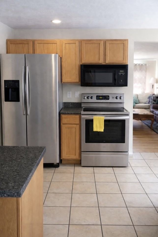 320 Goldco Cir #NA - Photo 3 of 13