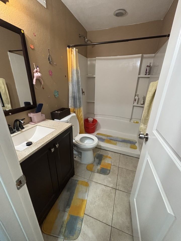 1598 Trieste Way #NA - Photo 3 of 20