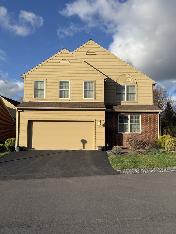 164 Victoria Ln #NA - Photo 2 of 50