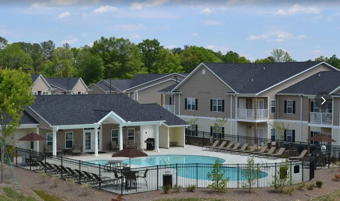 Magnolia House Apartments - Photo 4 of 22