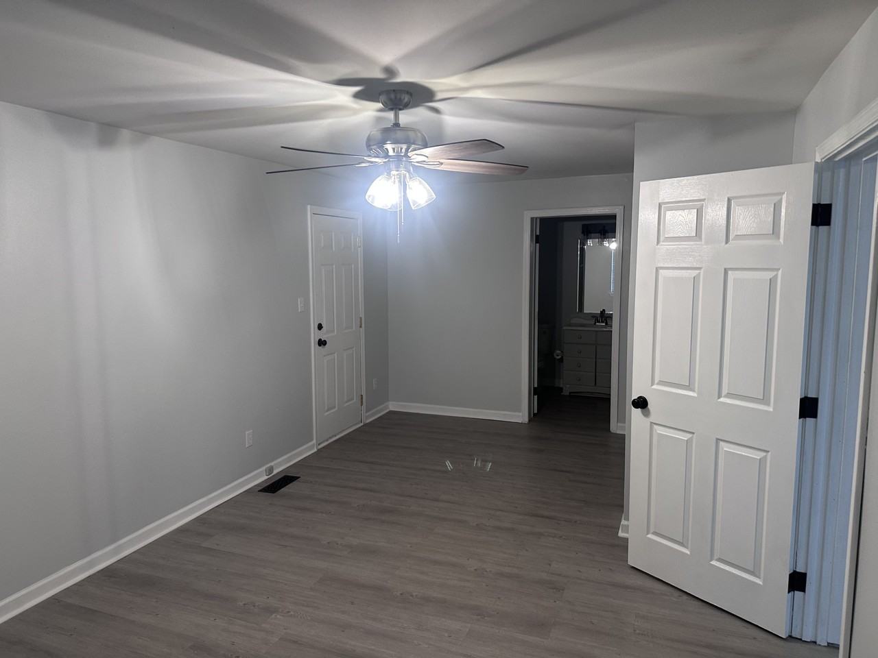 134 Melrose Cir #NA - Photo 3 of 12