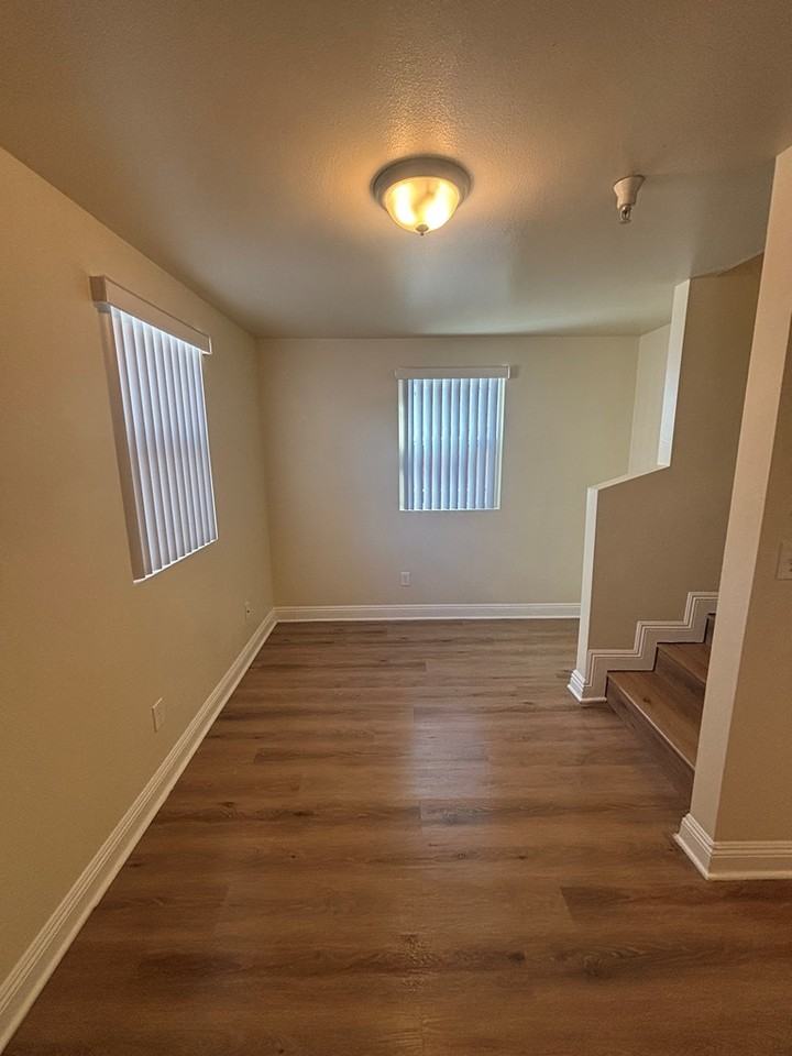 846 West 78th Street - Photo 2 of 15