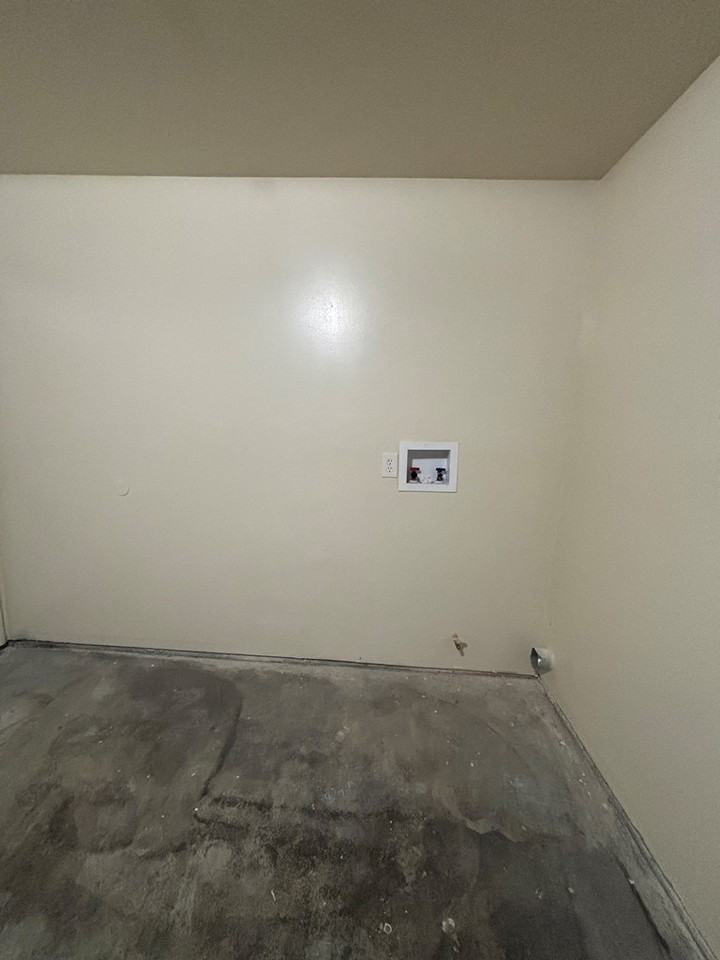 846 West 78th Street - Photo 7 of 15