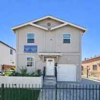 846 West 78th Street - Photo 1 of 1