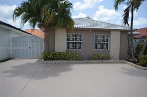 featured image of 7333 West 29th Lane