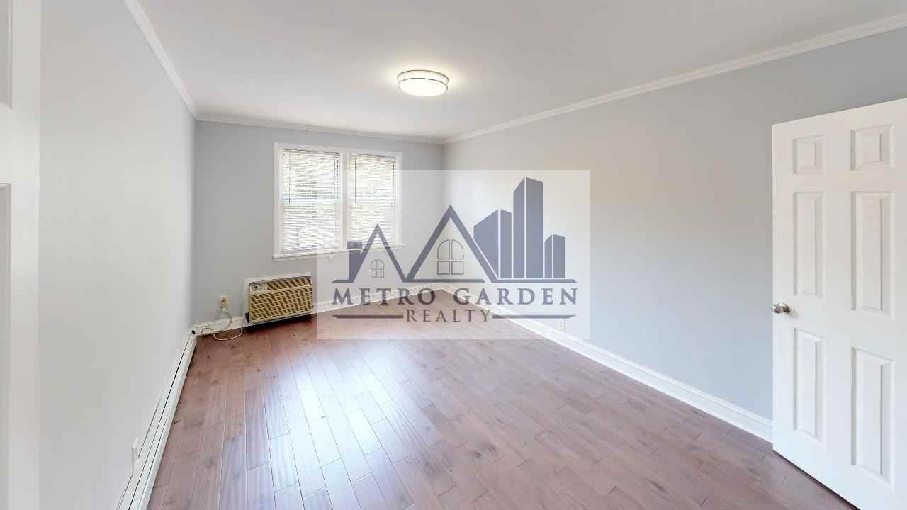 67-12 Juno Street - Photo 2 of 31