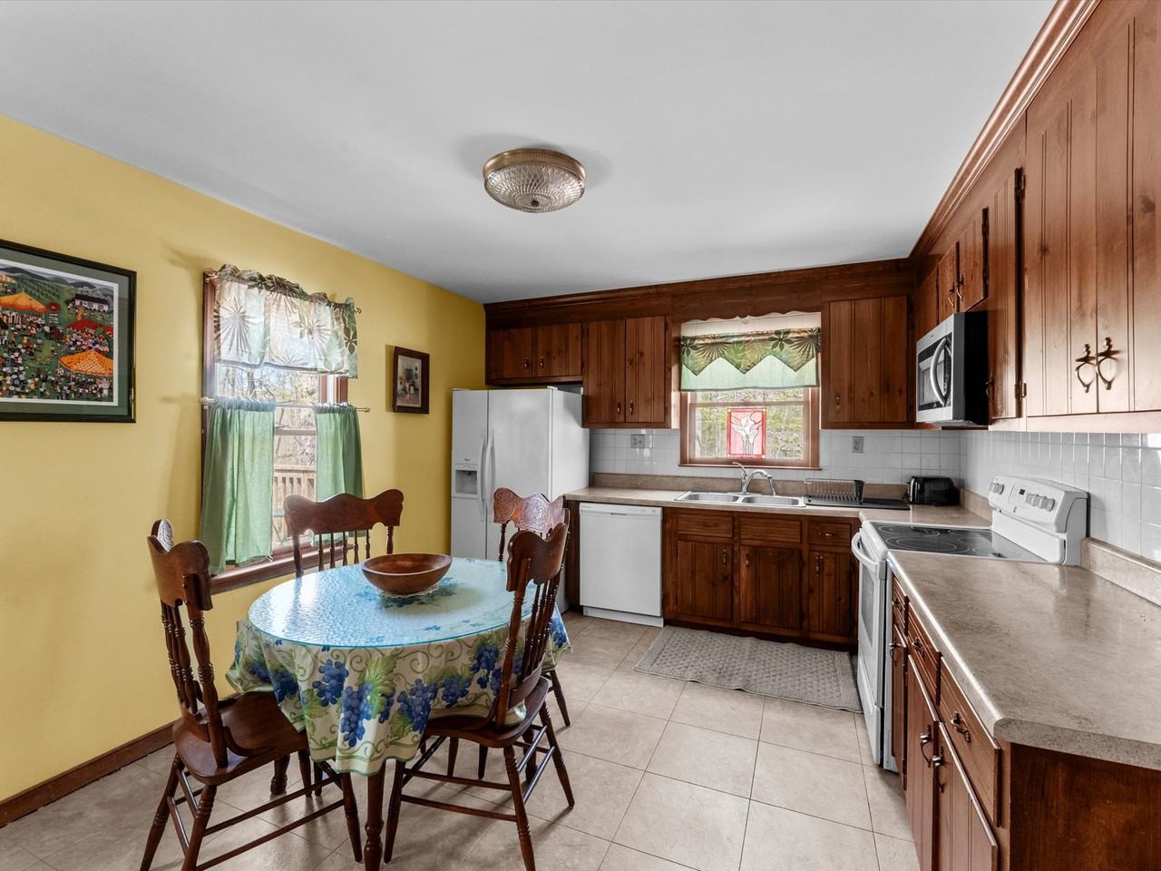 2217 Mountain View Road - Photo 6 of 22