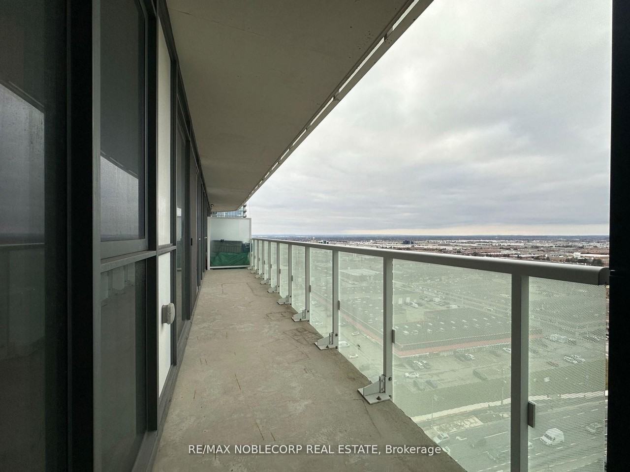 7895 Jane Street - Photo 11