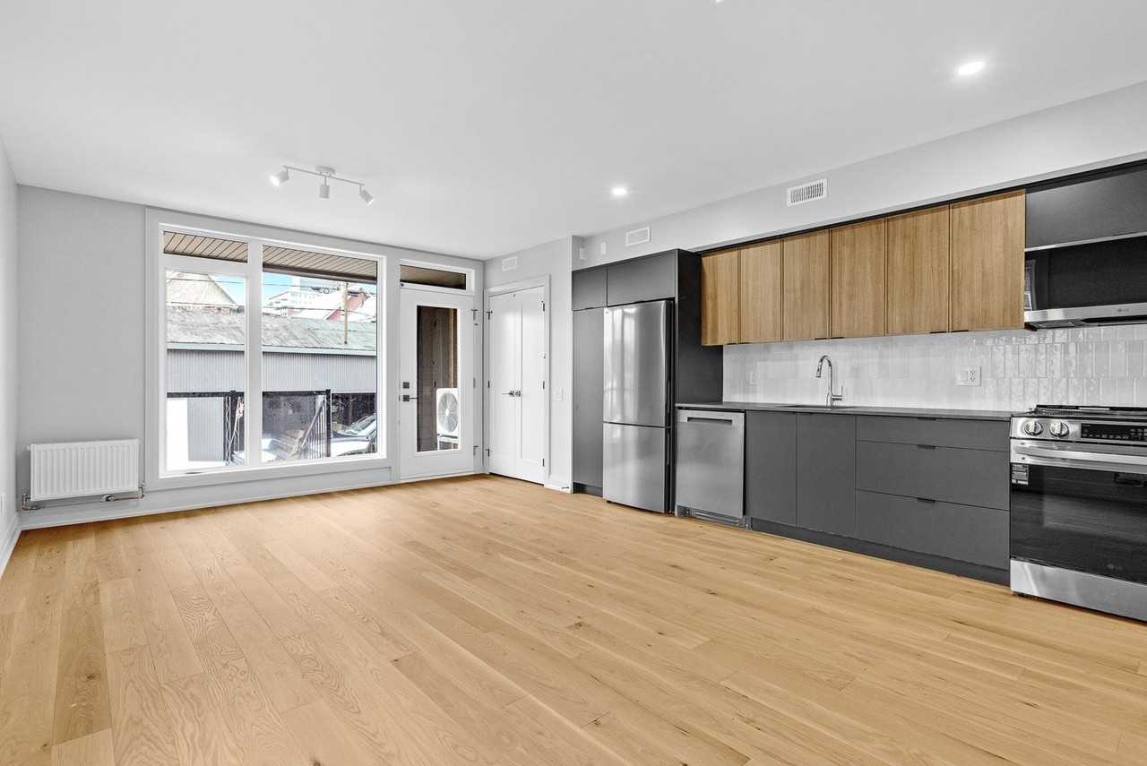 34 St. Francis St - Photo 2 of 15