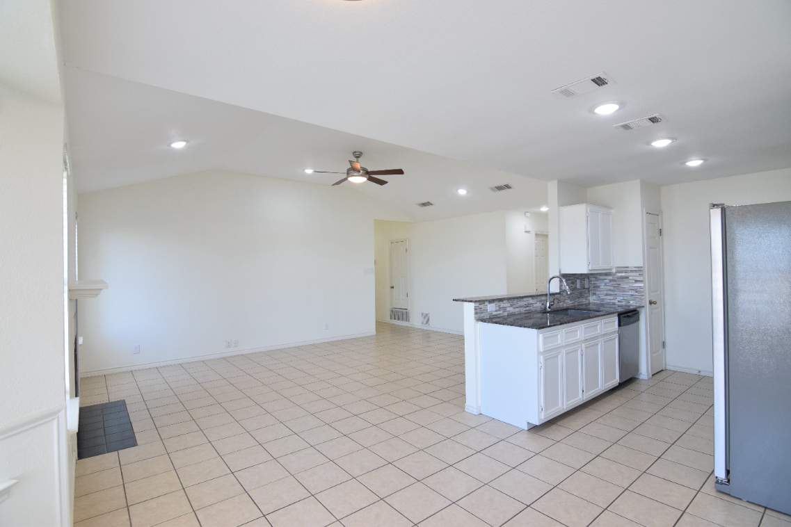 3801 Shellrock Dr #NA - Photo 6 of 20