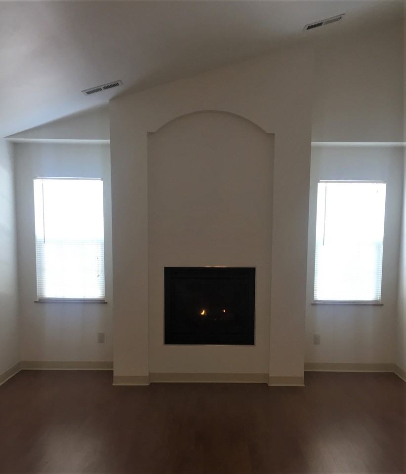 2732 Hidden Dr #NA - Photo 4 of 28