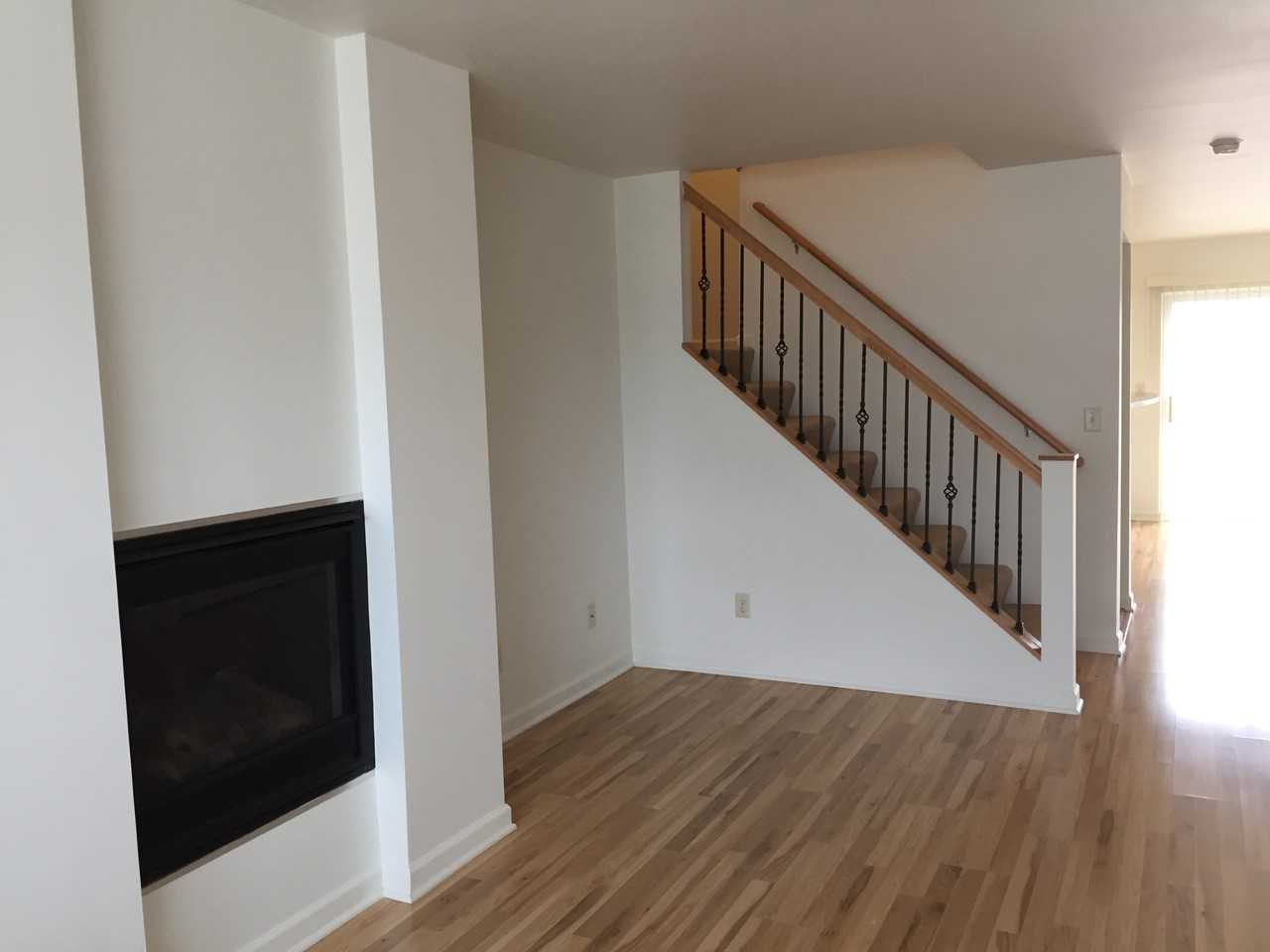 1119 Ridge Creek Cir #101 - Photo 4 of 17