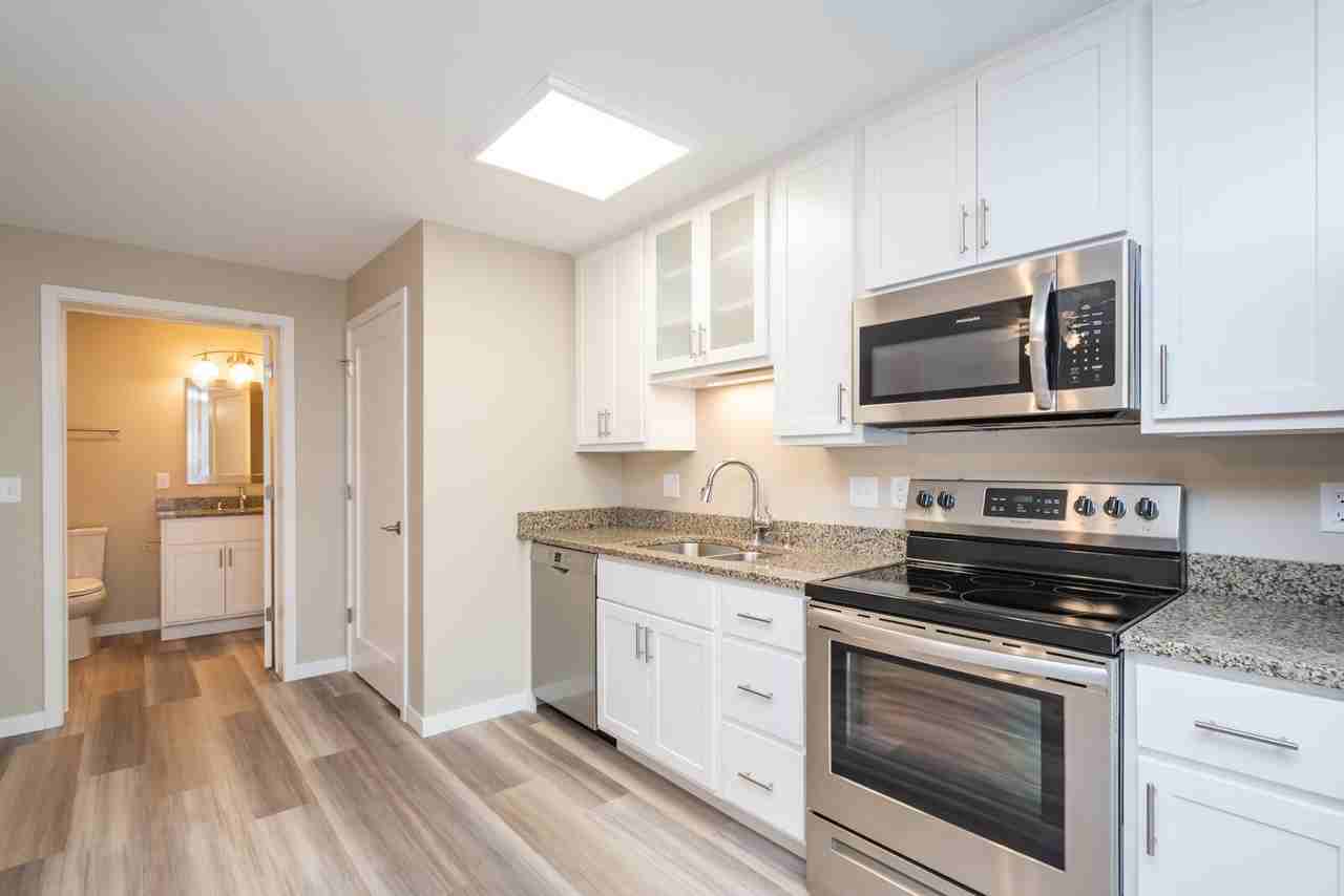 199 6th St #24 - Photo 3 of 13