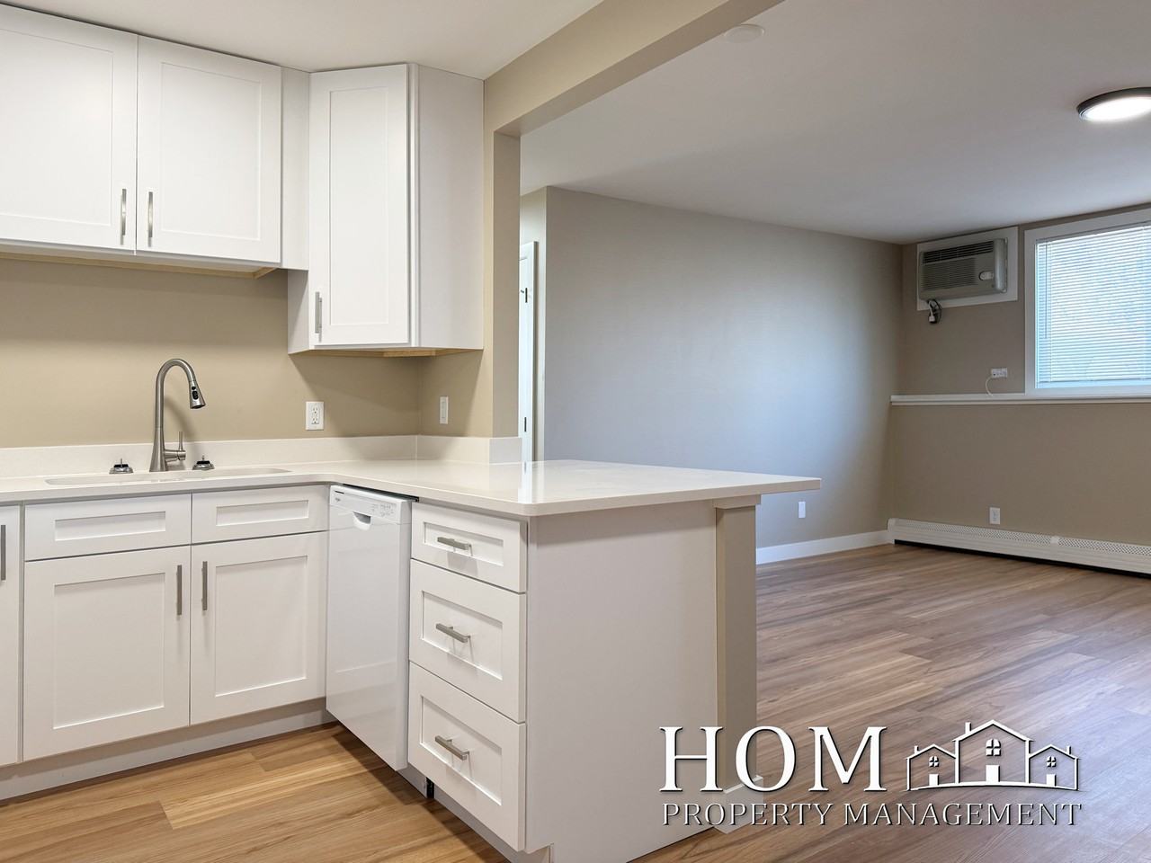 311 E Watonwan St #3 - Photo 4 of 15