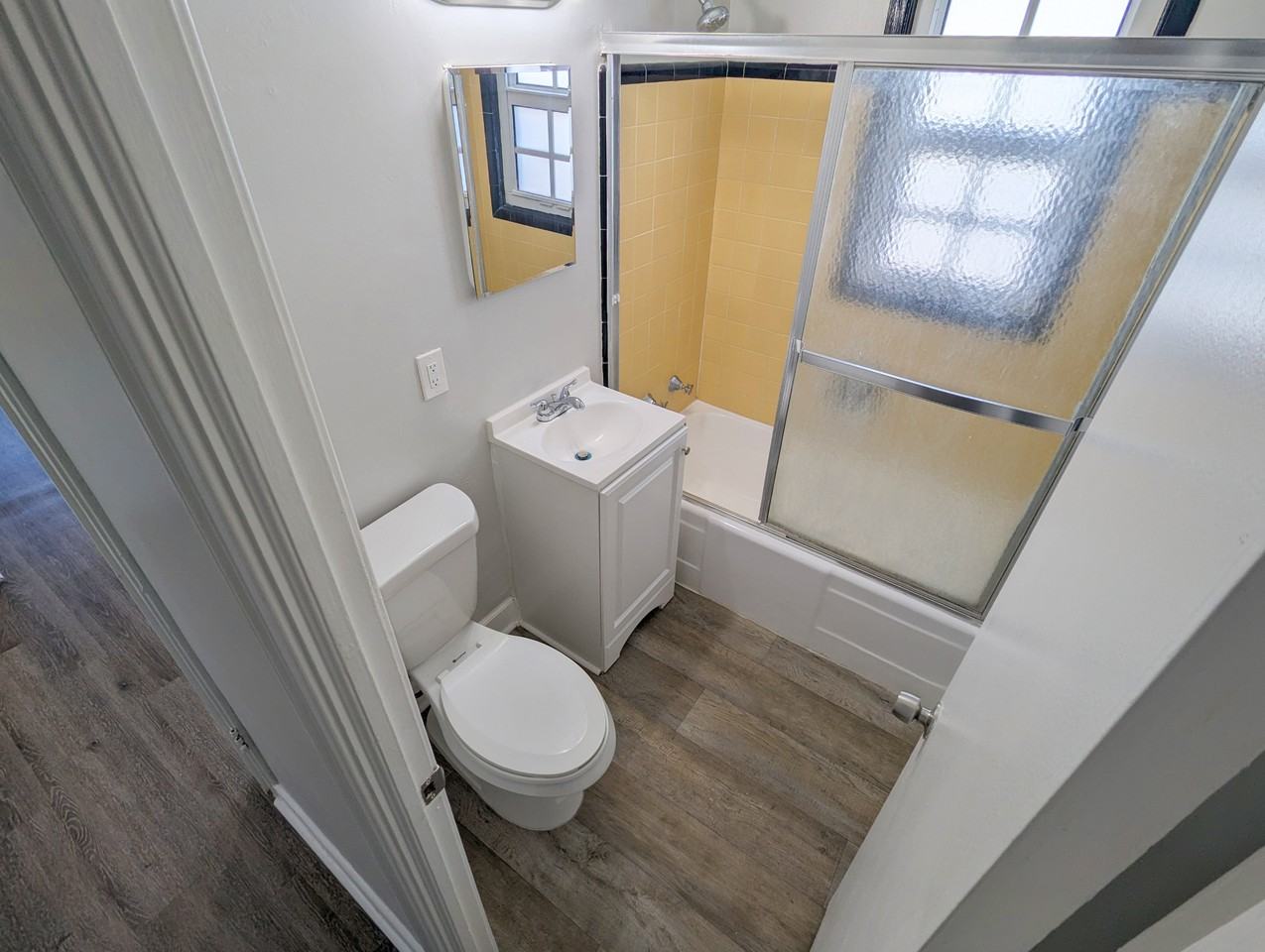 225 Conniston Rd #4 - Photo 7 of 7