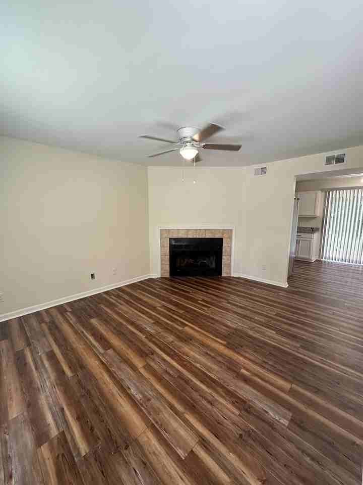 2203 1st Blvd Apt 501 #501 - Photo 4 of 7