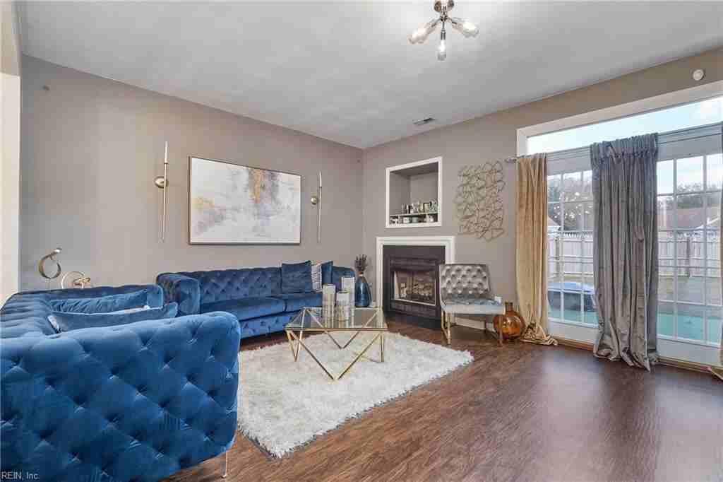 4029 Ketch Dr #NA - Photo 2 of 24