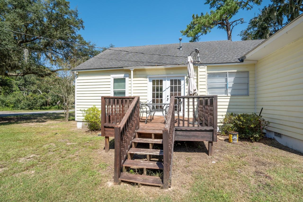 1713 W Paris Ave #1 - Photo 2 of 18