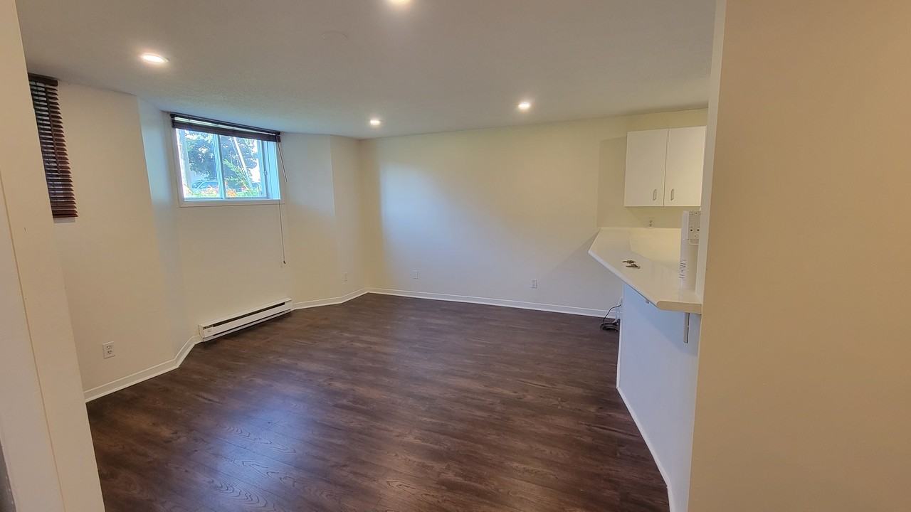 1118 Rockingham Avenue #1