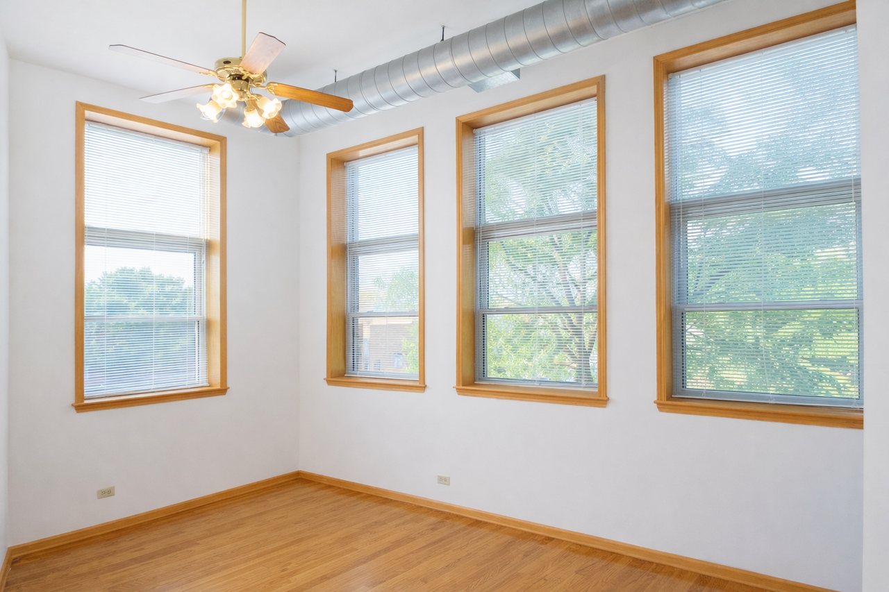 2375 W Montana St #2B - Photo 6 of 7