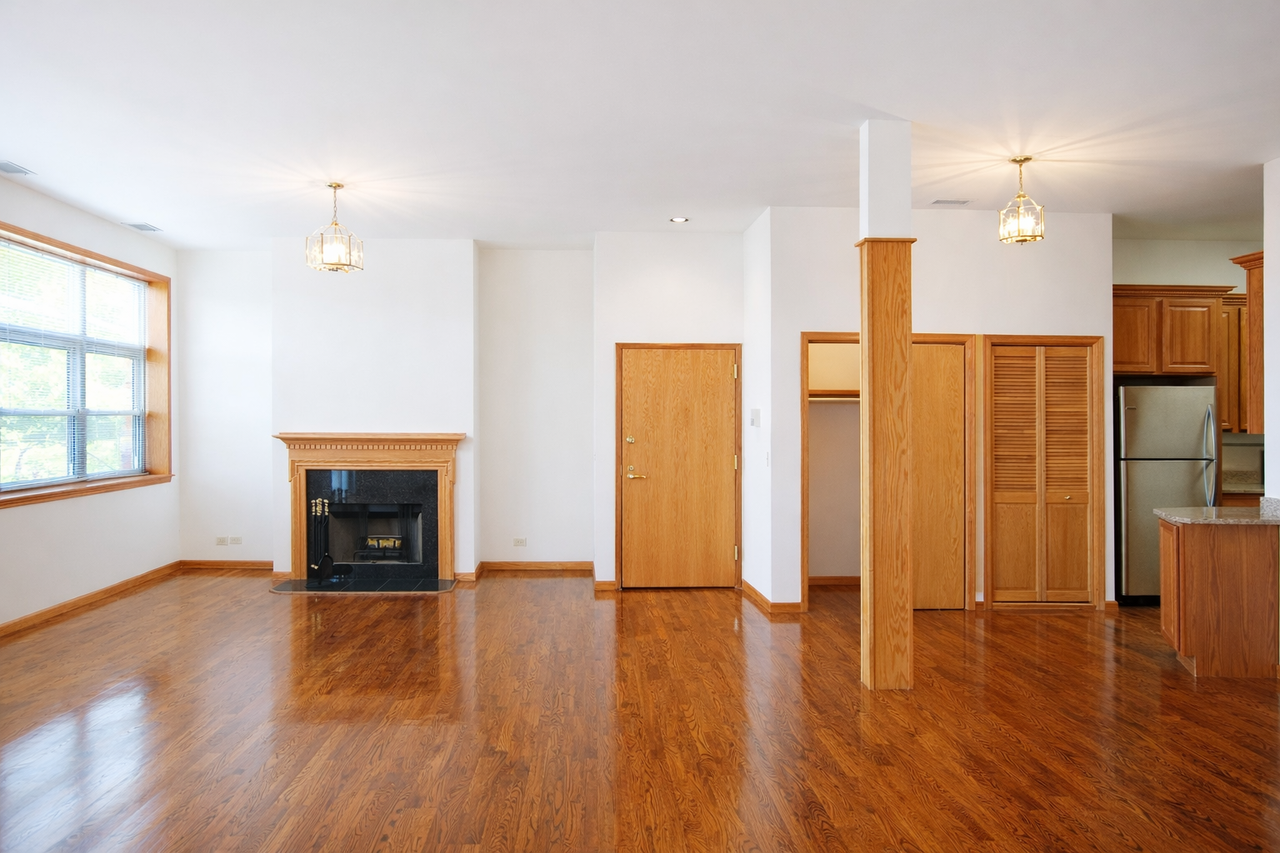 2375 W Montana St #3A - Photo 7 of 7