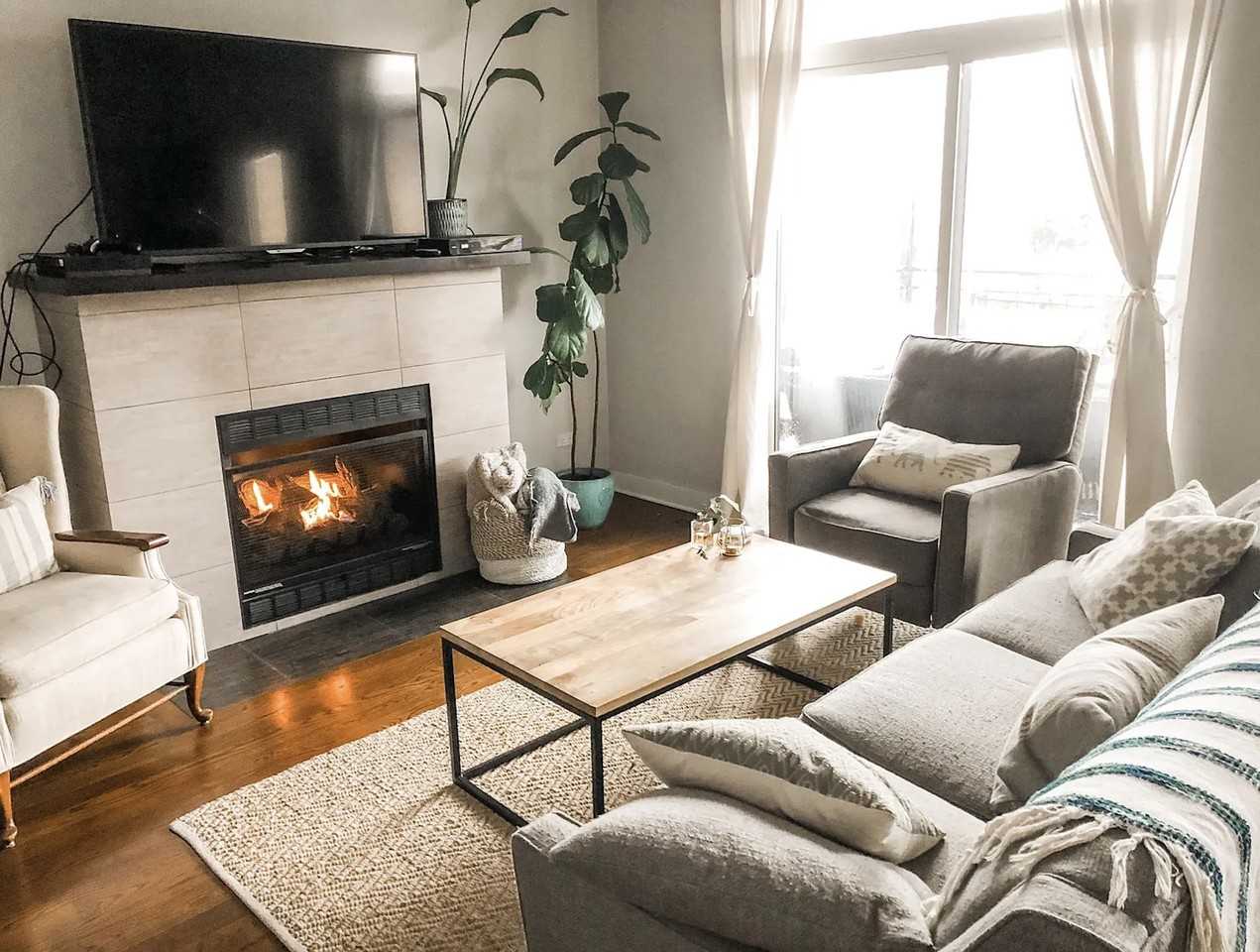 1916 N Kedzie Ave #1R - Photo 4 of 10