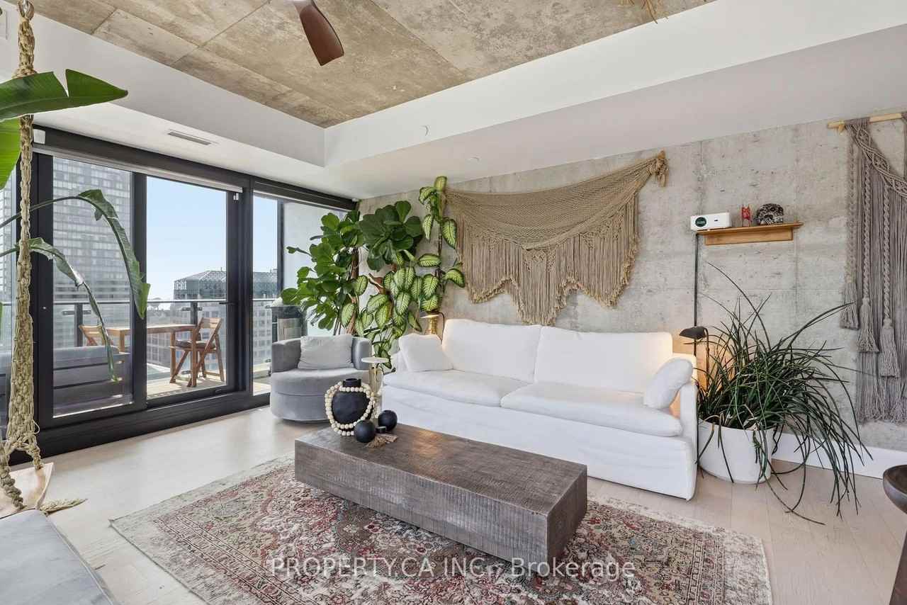 224 King Street West - Photo 5 of 22