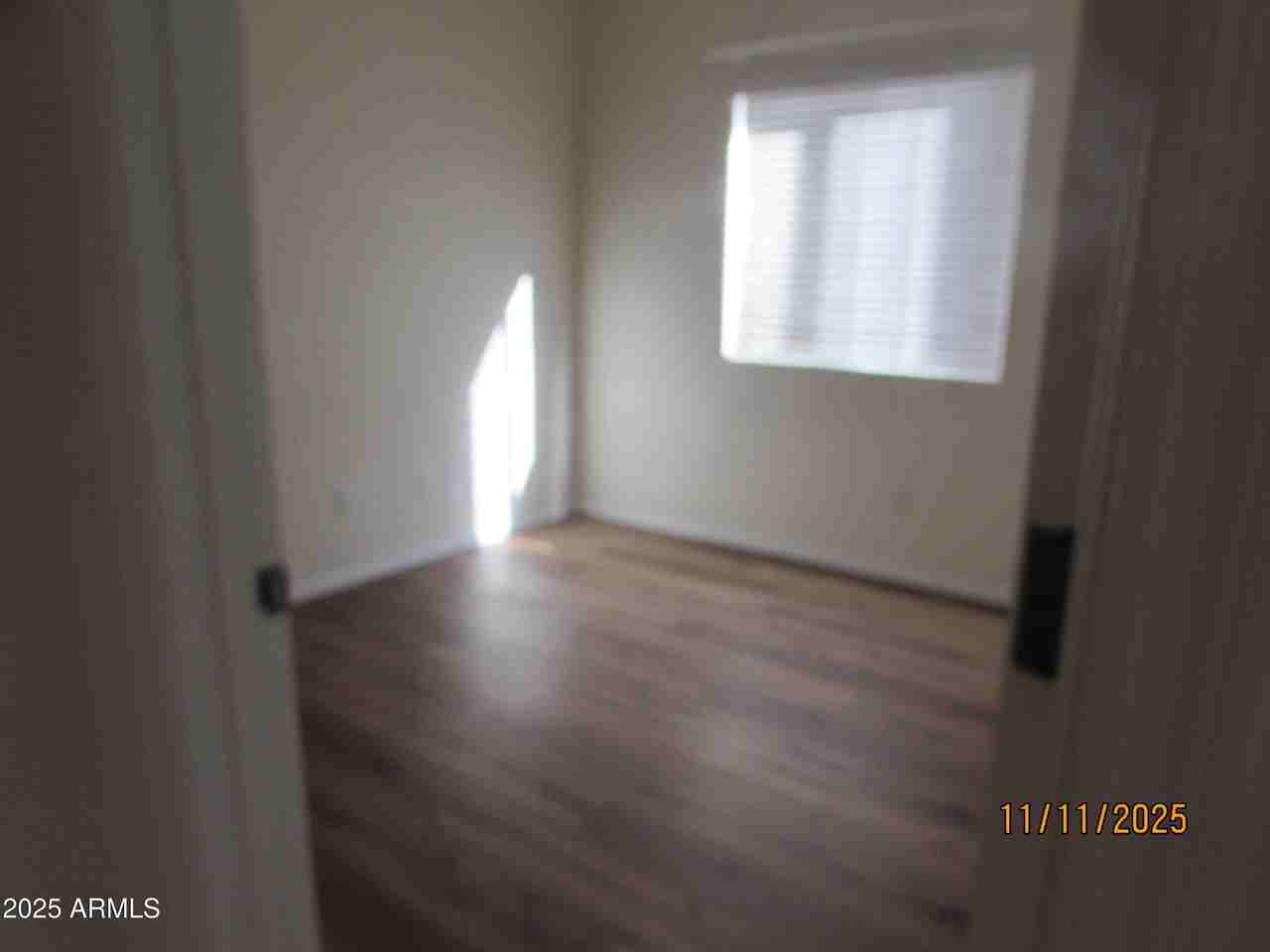 102 N 118th Ave - Photo 6 of 16