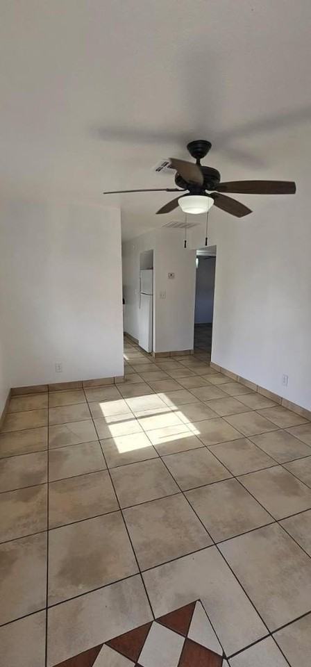 1551 E Christy Dr #6 - Photo 4 of 11