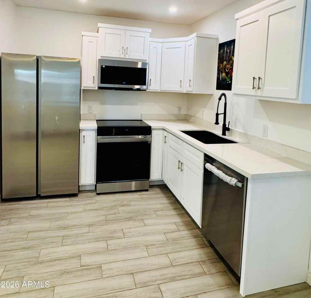 1409 N 5th St - Photo 4 of 9