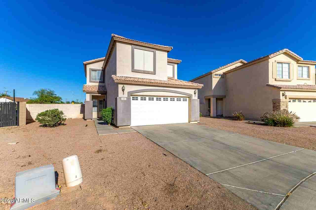 1501 S 113th Dr - Photo 3 of 29