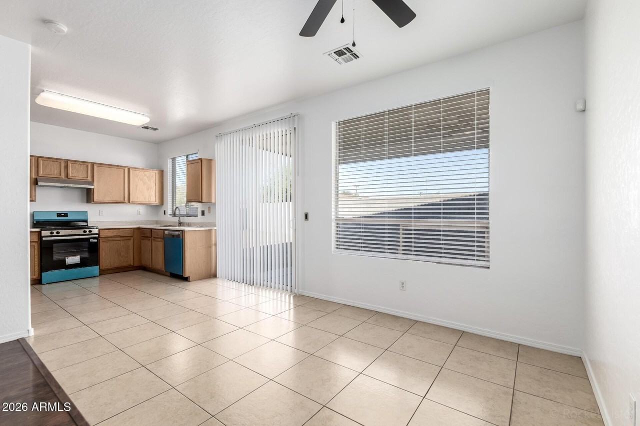 1501 S 113th Dr - Photo 6 of 29