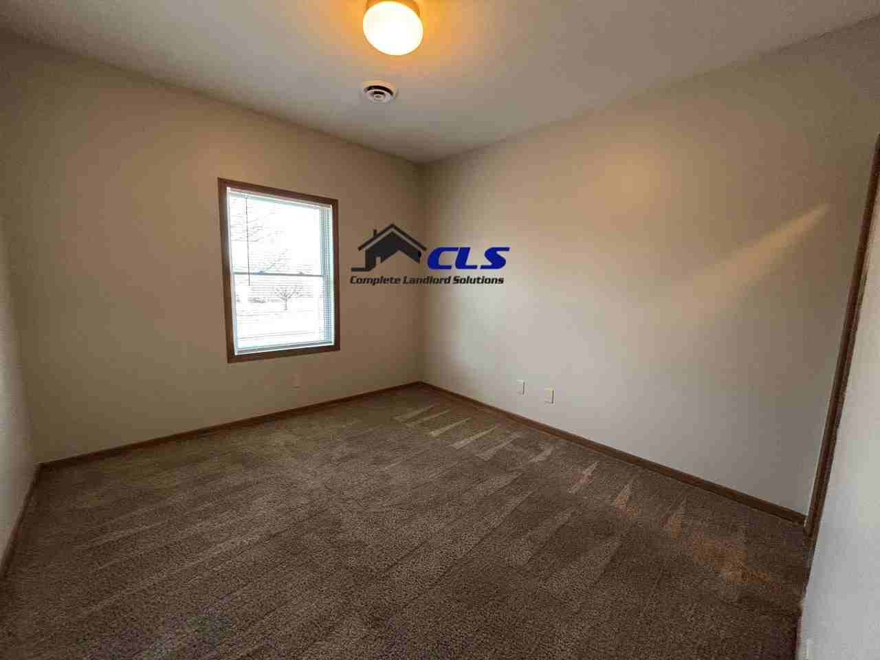 1400 North Avenue - 229 #229 - Photo 4 of 10