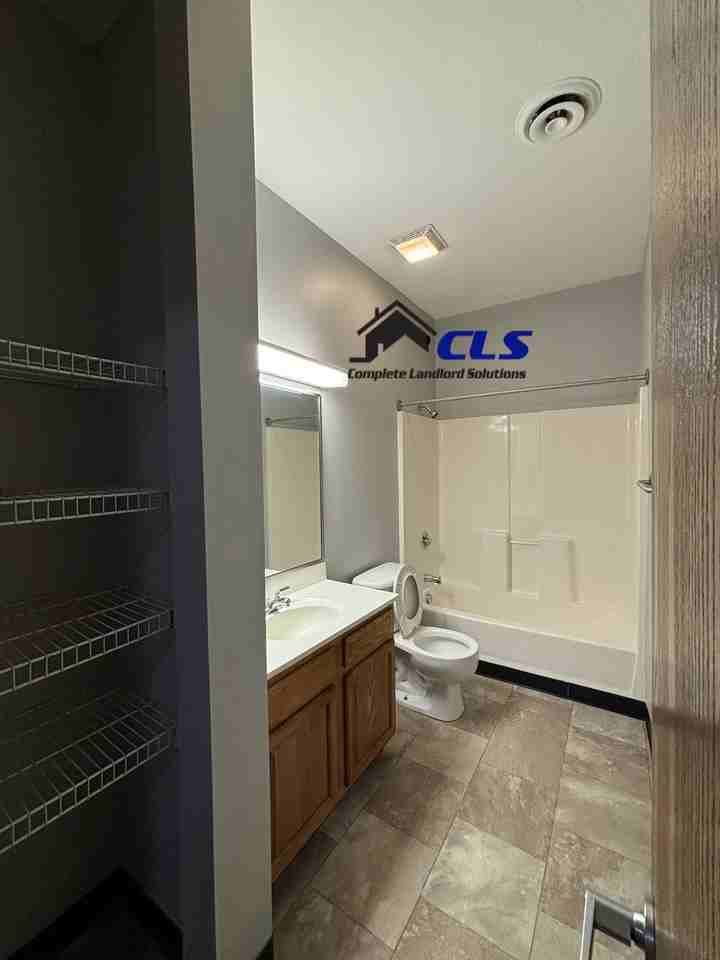 1400 North Avenue - 229 #229 - Photo 7 of 10