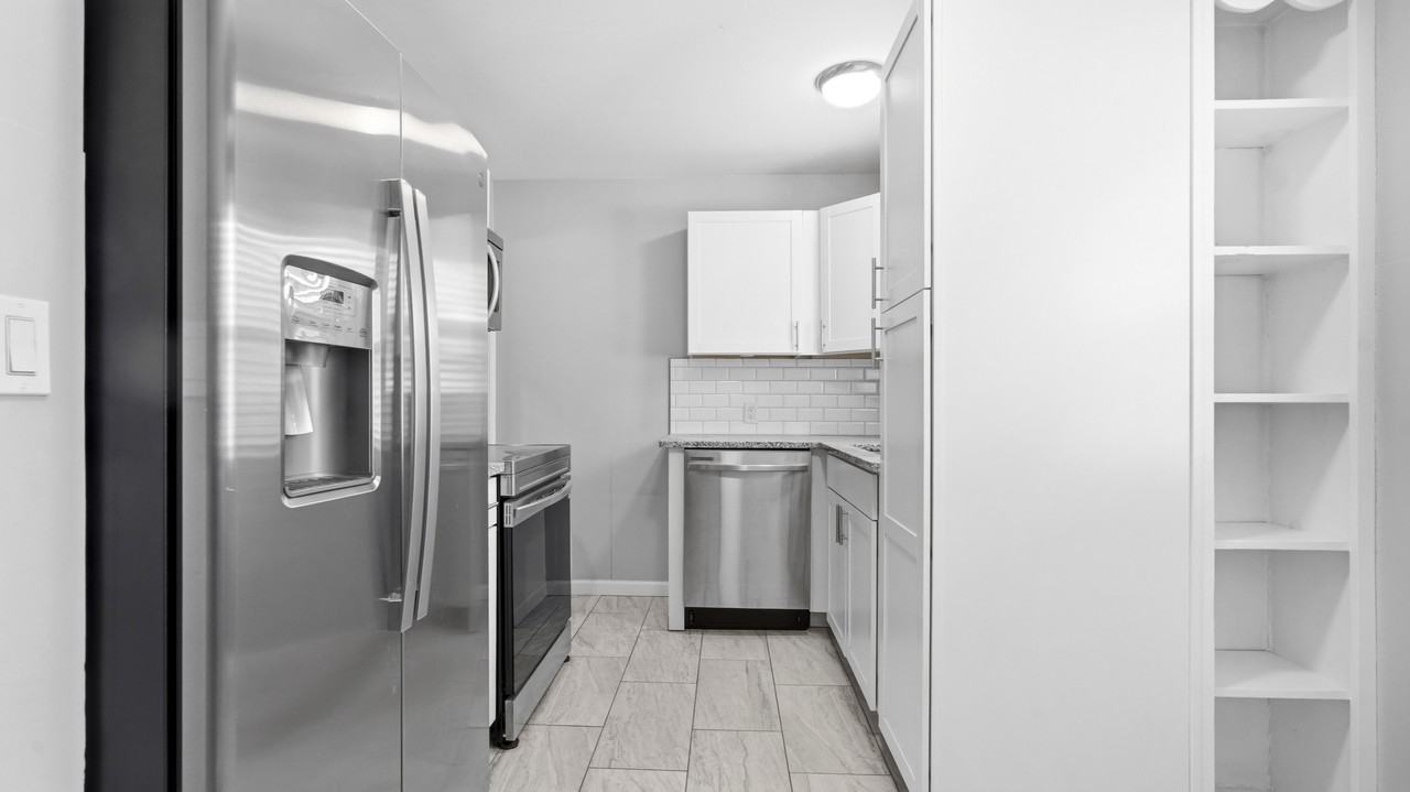 1065 E Cross St #1 - Photo 2 of 13