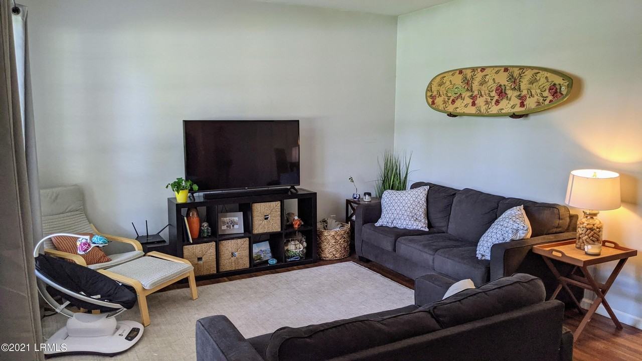 2025 Stone Marten Dr - Photo 3 of 14