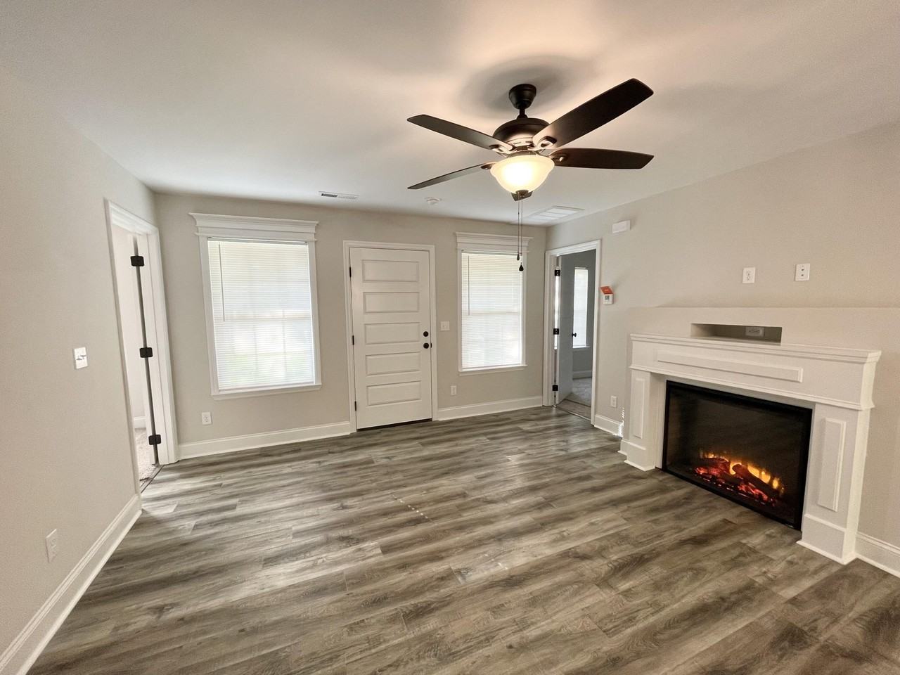 105 Biscayne Blvd - Photo 2 of 21