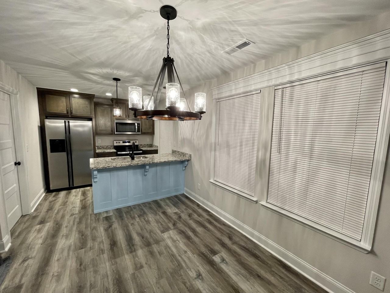 105 Biscayne Blvd - Photo 7 of 21