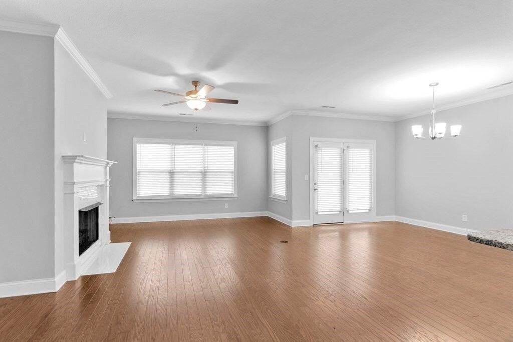 5120 Meadowbend Dr Ne - Photo 2 of 20