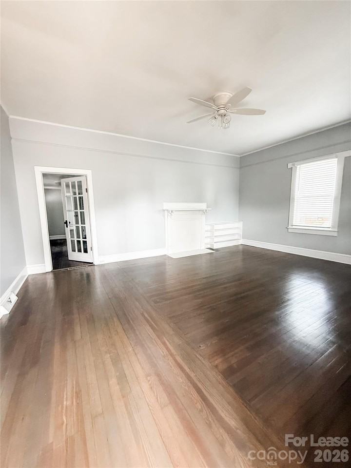 428 West Ave - Photo 3 of 7