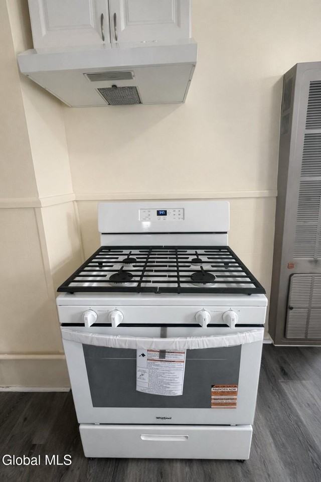 300 Division St Unit 2 - Photo 7 of 13