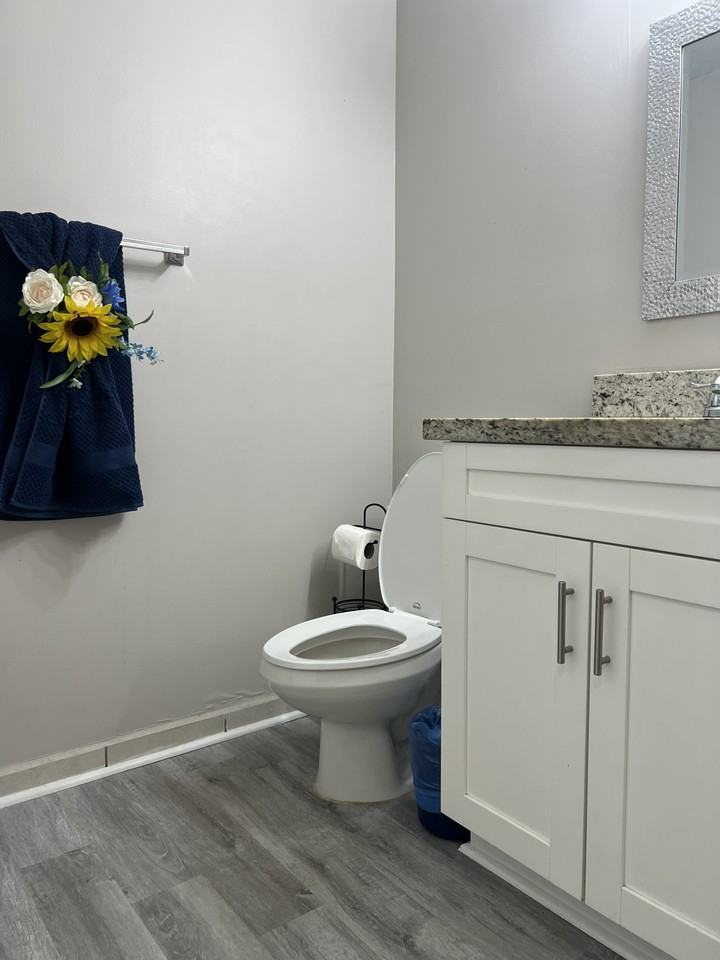 3951 Nw 92nd Ave - Photo 7 of 19